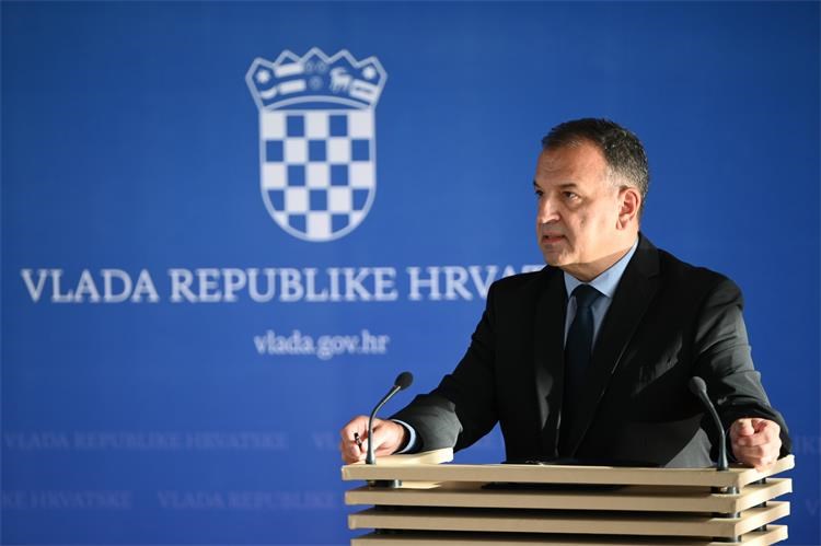 Slika /2023 OBJAVE/09_11_2023_sjednica_vlade (19)_28.12.2023._93011.jpeg